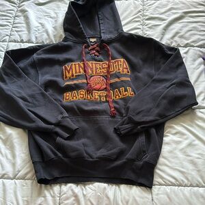 MN gophers sweatshirt size medium